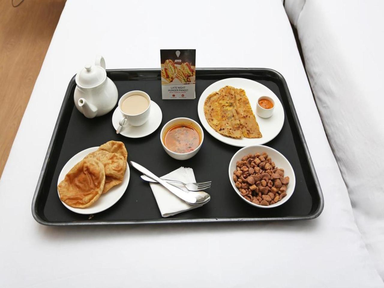 Hotel Clark Heights 뉴델리 외부 사진